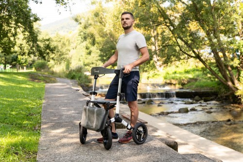 Aluminium 4-wheeled rollator - RANGER